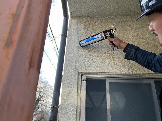 外壁のヒビ割れ