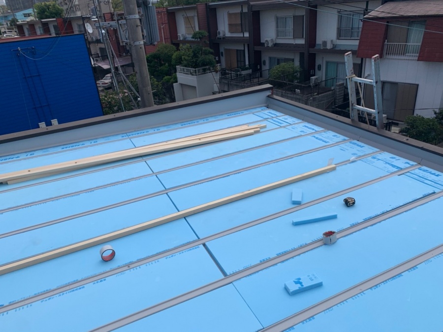 屋根と外壁の断熱強化